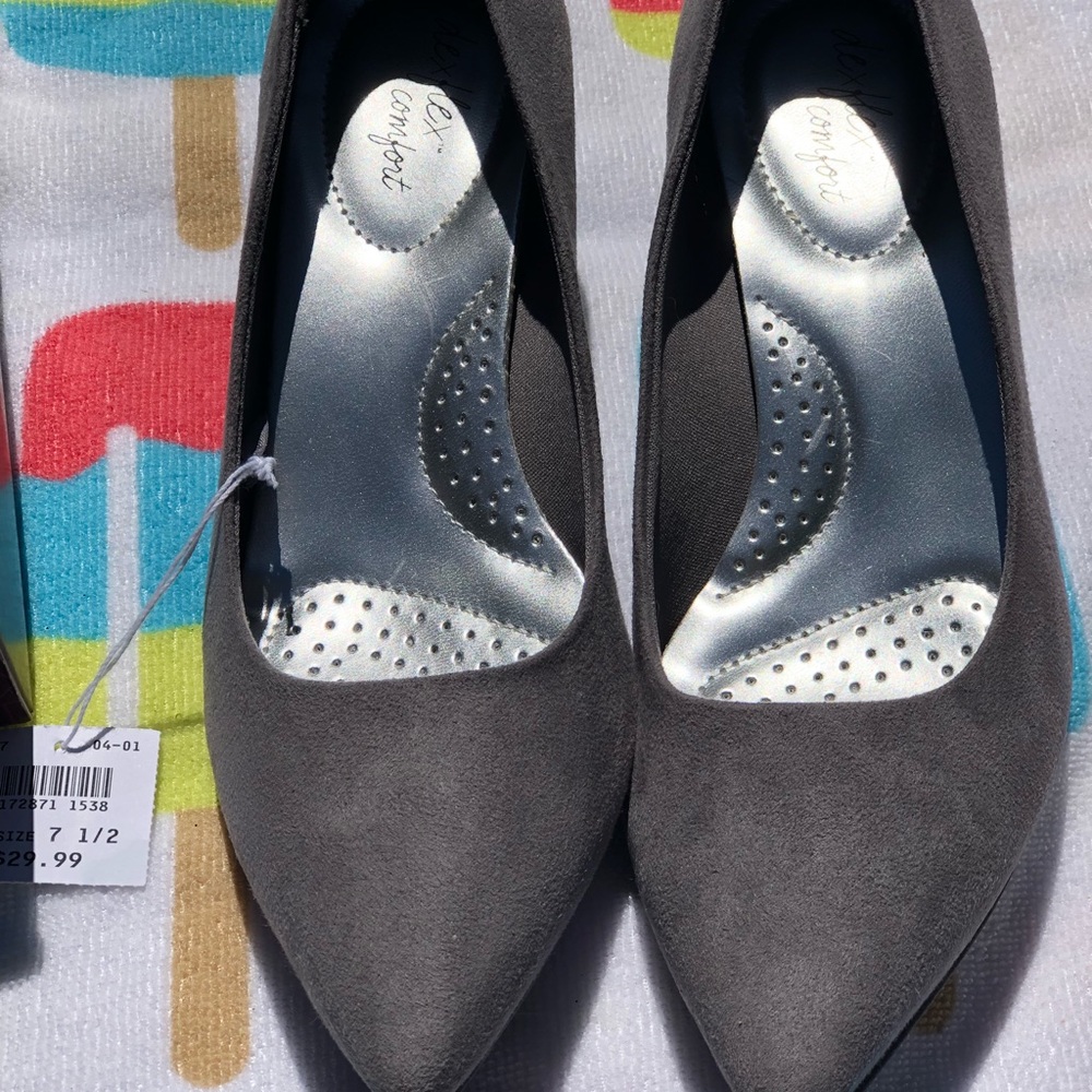 Gray heels